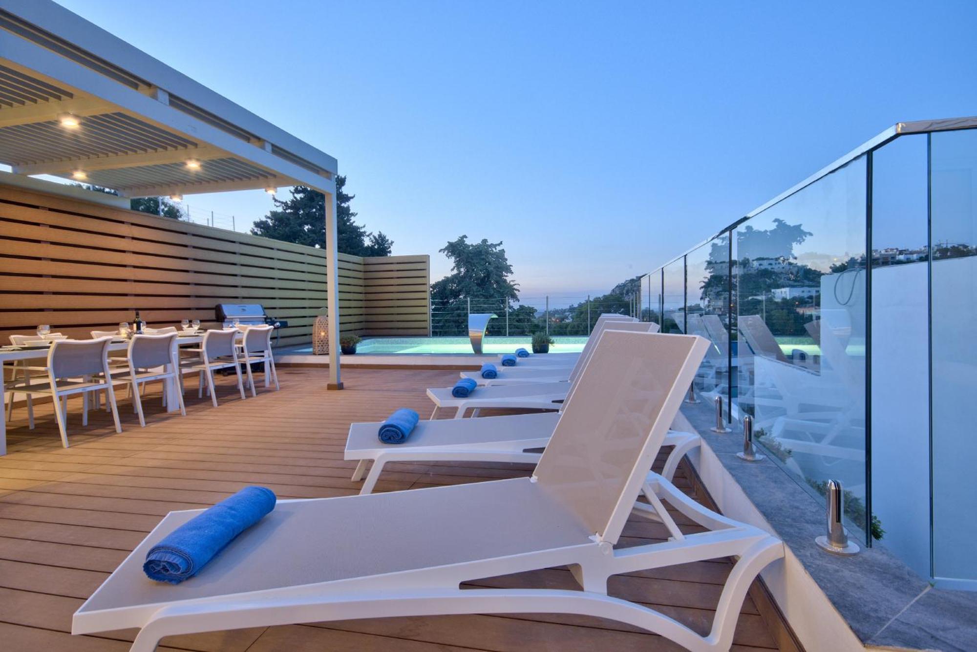 Maltese Luxury Villas - Sunset Infinity Pools, Indoor Heated Pools And More! เมลลิฮา ภายนอก รูปภาพ